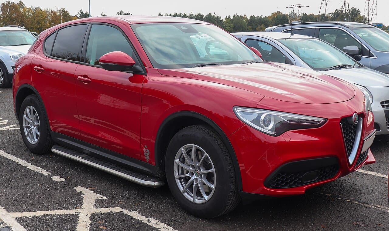 Alfa Romeo Stelvio, foto 1 de 3