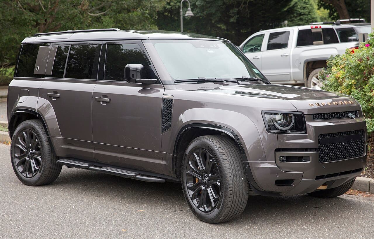 Land Rover Defender OCTA