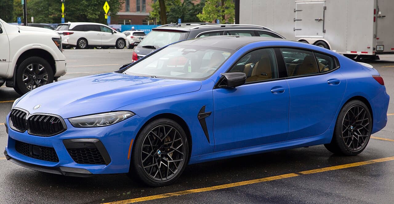 BMW M8, foto 1 de 3