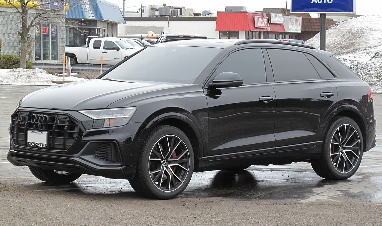 Audi SQ8, foto 1 de 3