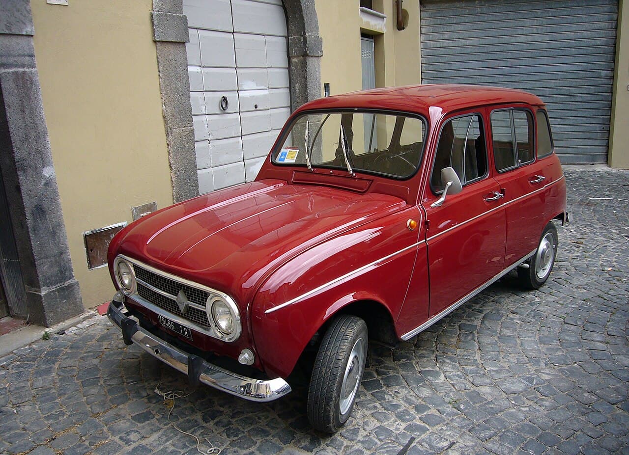 Renault 4