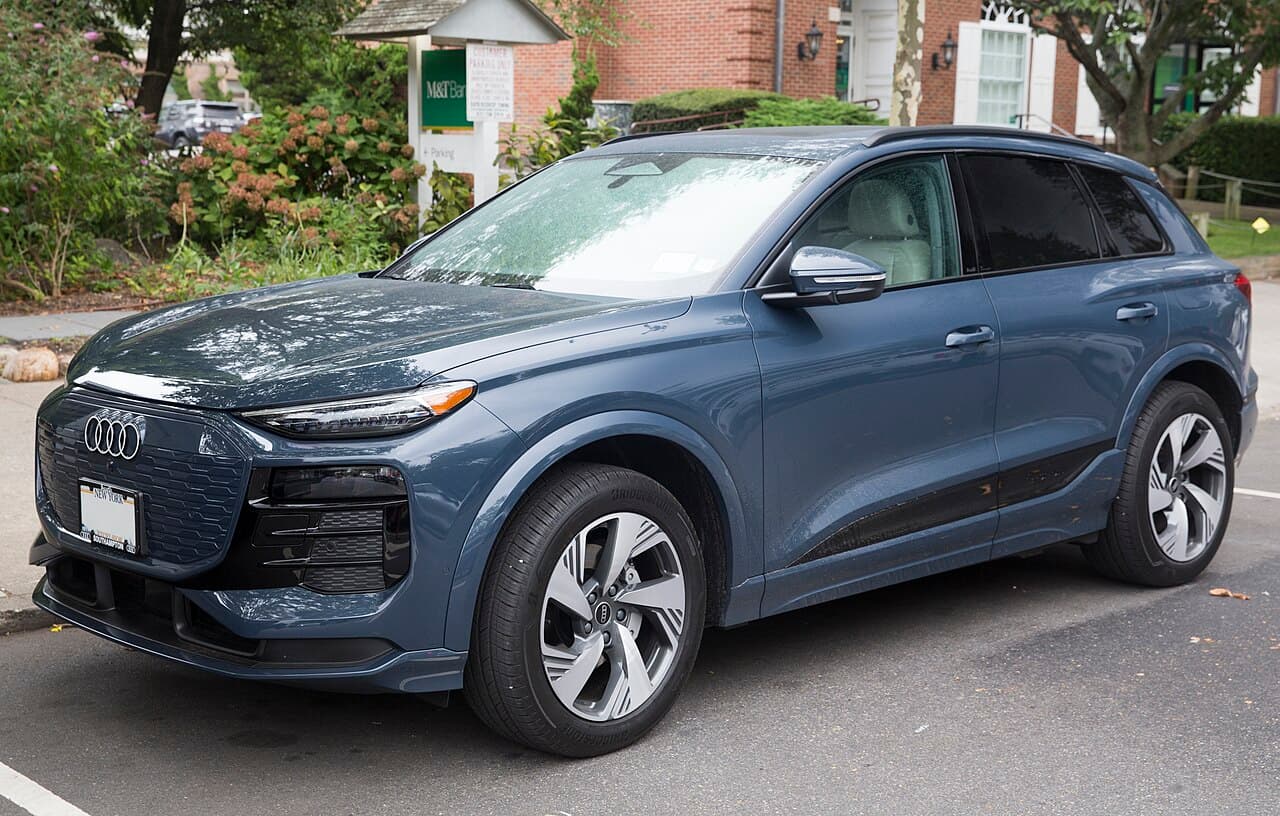 Audi Q6 e-tron, foto 1 de 3