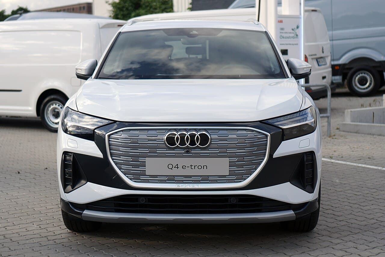 Audi Q4 e-tron, foto 1 de 3